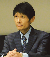 古川氏